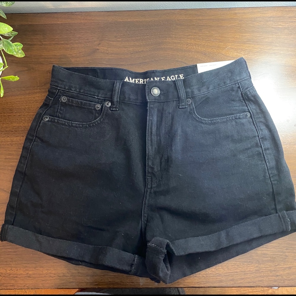 American Eagle Black Mom Shorts